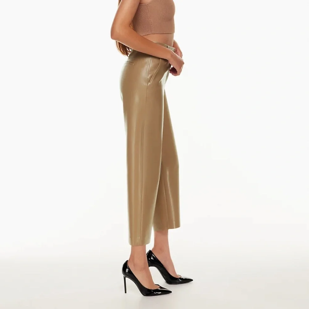 Babaton Command Cropped Pant - Picture 3 of 16